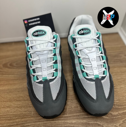 Nike Air Max 95 Hyper Turquoise